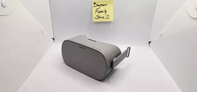 Meta Oculus Go 32GB Standalone VR Headset Only MH-A32 - 2 Dead Pixels - Top Left