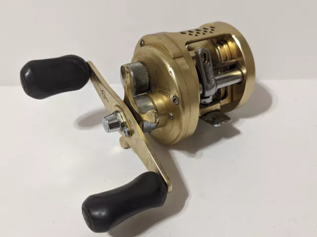 SHIMANO CALCUTTA CTE- 200 Bait Casting Reel with Box and