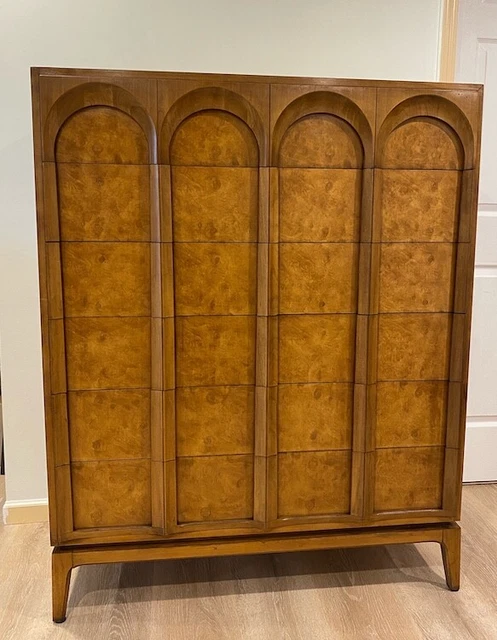 Thomasville Arches Tallboy Dresser
