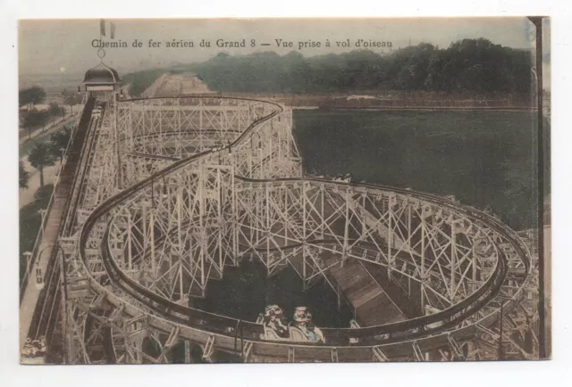 Thémes MANEGES Foires Fetes foraines Attractions Le GRAND 8 Chemin de fer coul.