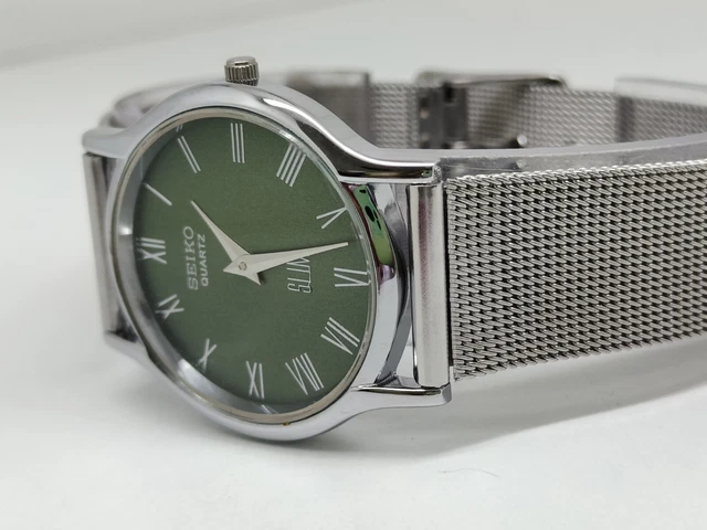 WOMEN'S SEIKO V701-1930 R1 864388 wrist watch Working #0540 $19.95
