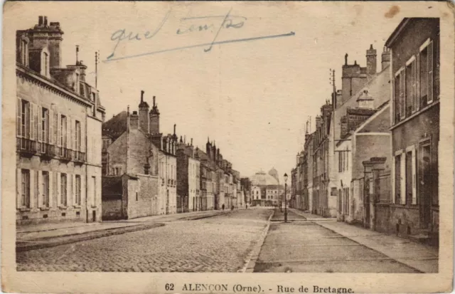 CPA ALENCON Rue de Bretagne (150938)