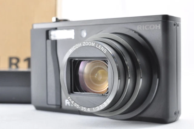 Ricoh R10 Near Mint Black CCD 10.0MP Compact Digital Camera From JAPAN #232067