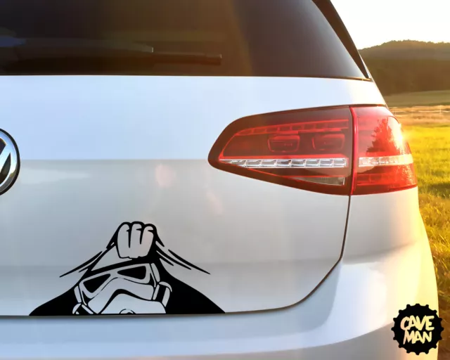 Auto Aufkleber "Storm Trooper Guckt" Star Wars Sticker Yedi Mandalorien