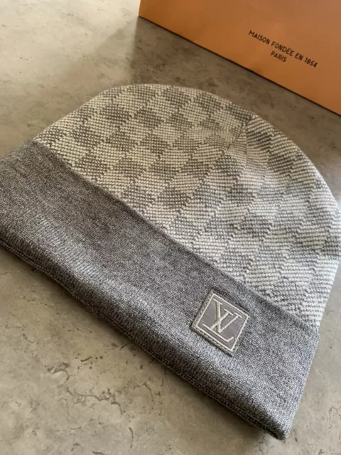 Louis Vuitton Damier Petit Damier Hat nm, Grey, One Size