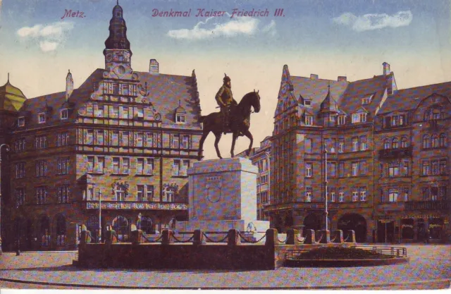 CPA 57 METZ La Statue du Kaiser Friedrich III