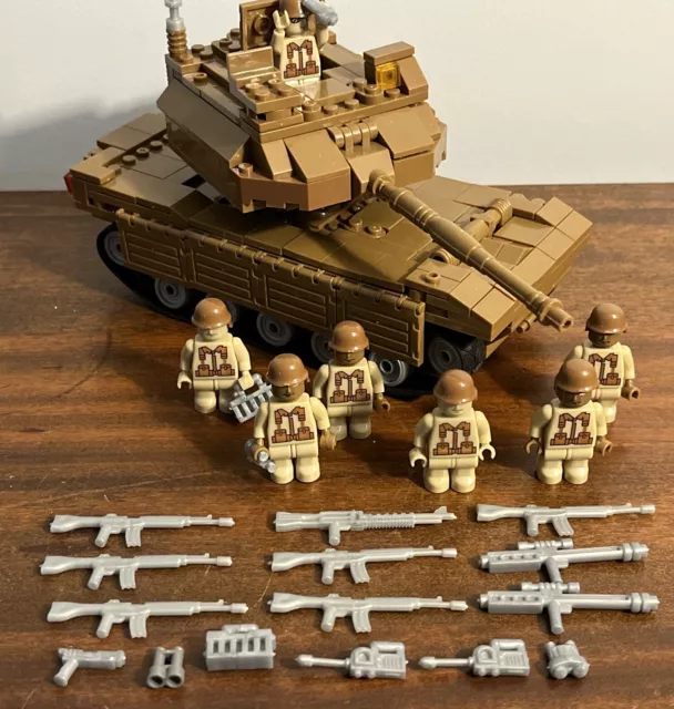 SLUBAN Army Building Blocks, Military Tank, M38-B0302, Used 4 Figures  Included