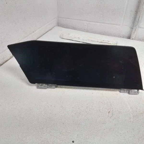 Info-GPS-TV Screen Display Screen Front Dash Fits 19-20 X7 942866