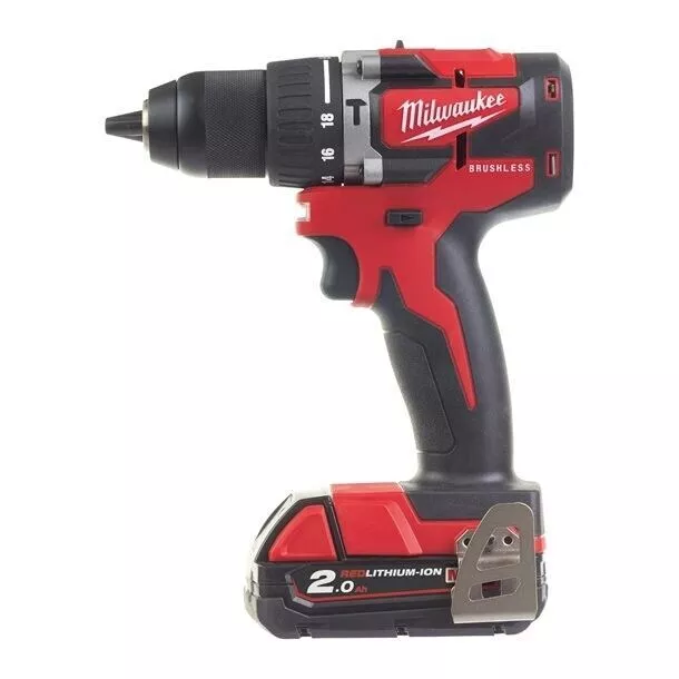 Perceuse visseuse Milwaukee M18 CBLPD-203C 3 batteries avec percussion BRUSHLESS 3