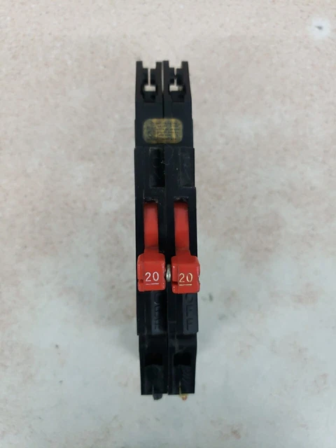 ZINSCO R38AL20 SYLVANIA CHALLENGER 20 AMP 2 POLI R-38 - Foto 3