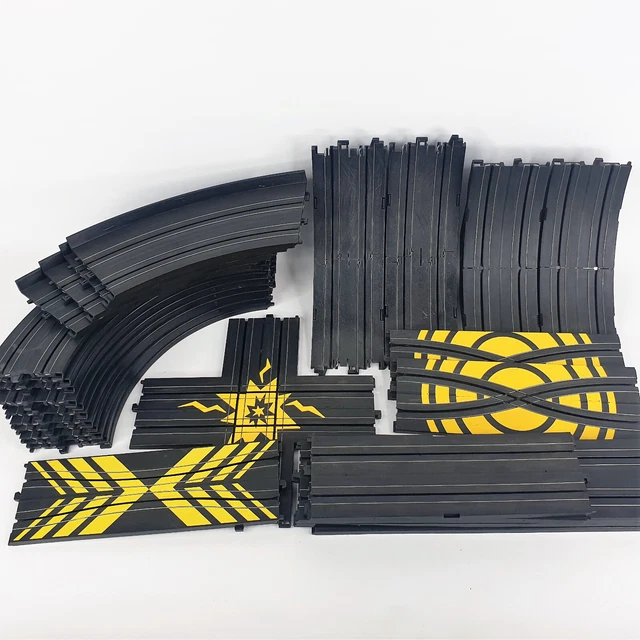 Life like hot sale racing track
