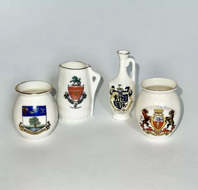 Lot of 4 Crested Heraldic China Foley Carlton W&R Savoy Stoke-on-Trent Venetia