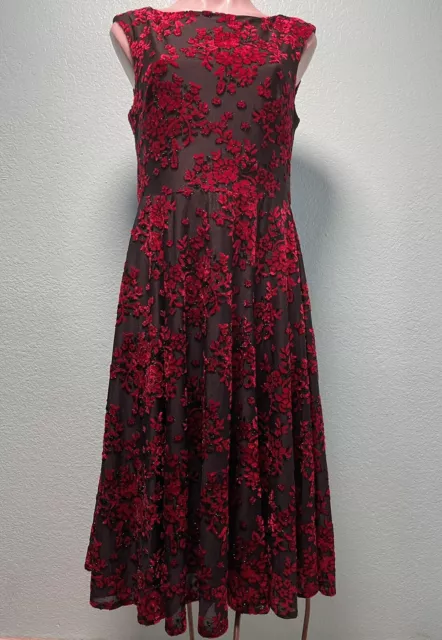 Betsey Johnson Red Black Floral Fit & Flare Sleeveless Pinup Dress Women's Sz. 8