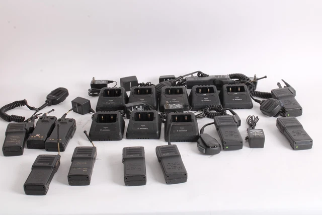 Motorola MT2000 Handie-Talkie Radio Fm H01RDD9AA4AN Lotto Di 11 W / Culle - Come 2