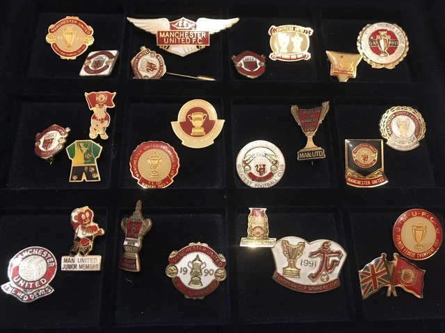 Pin's Scuderia Ferrari Blason Logo Formule 1