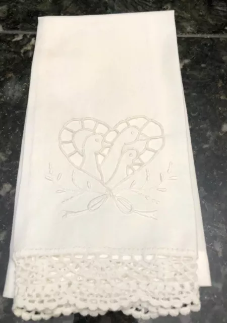 White Pure Linen& Cotton Crochet Embroidered Geese & Lace Guest Towel 13.5x19”