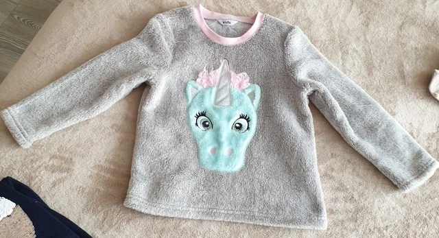 Bundle Of Girls Clothes age 5- 6 Years 9 items 3