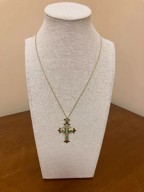 18K Yellow Gold Cross Green Emerald