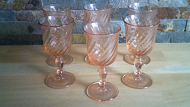 Lot Verres à Liqueur Et Coupelles Rosaline – Années 50 – Rose Vintage