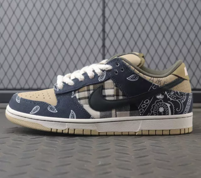 Nike SB Dunk Low Top Men's Board Shoes