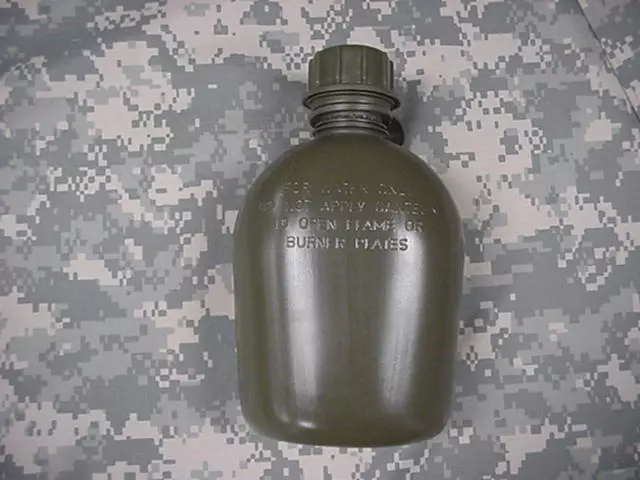 New, Us 1 Quart Plastic Canteen, Od Green