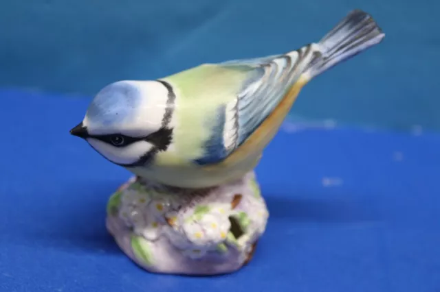 Royal Worcester Blue Tit 3199 Bone china figurine bird series