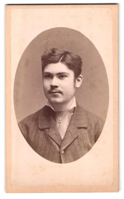 Photography Wilhelm Engel, Vienna, Alserstrasse 27, breast portrait of a young gentleman in A