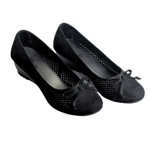 Seychelles Black Round-toe Wedges, Breathable Mesh, with Ribbon