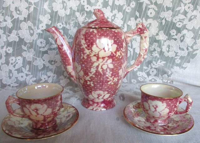 Royal Winton CRANBERRY BROCADE CHINTZ Rosebud Coffee Pot Teapot Cups & Saucers
