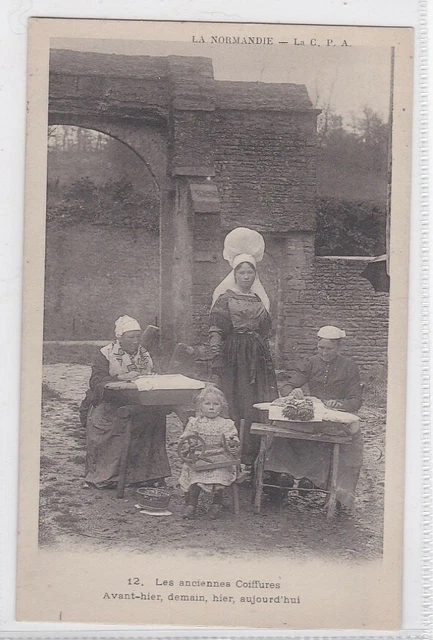 CPA 14 NORMANDIE Env. Caen  Ver/Mer BAYEUX Femmes dentellières Fillette au Rouet