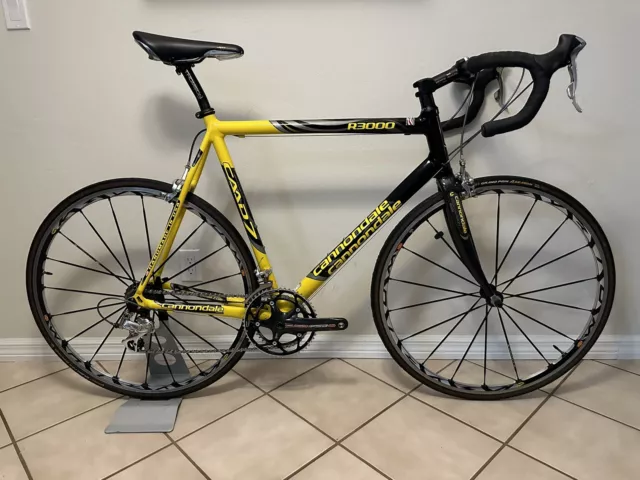 Cannondale R3000 CAAD7 Optimo 58cm Road Bike Dura Ace Mavic Ksyrium SSC SL Cannondale R3000 CAAD7 Optimo 58cm Road Bike Dura Ace Mavic Ksyrium SSC SL
