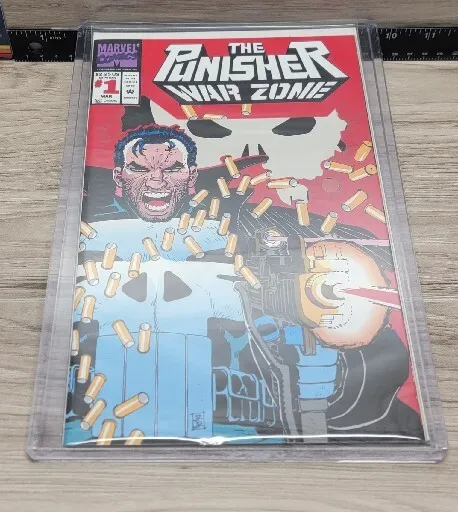 The Punisher War Zone #1 NM Newsstand Die-Cut Cover 1992 Marvel Comics 2