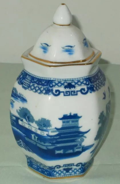 Vintage Blue & White Ringtons Tea Caddy / Jar With Ginger Tea Oriental Pattern