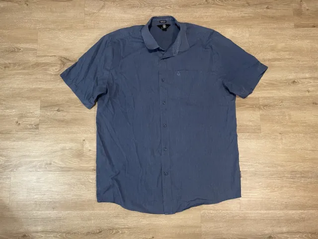 Men’s Volcom Shirt Sz XL Blue Button Down Classic Fit Blue Short Sleeve Skate