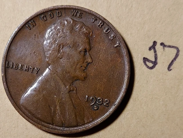 1932-D Lincoln Wheat Cent     VF  -  XF    Semi Key   (FREE SHIPPING)  #27