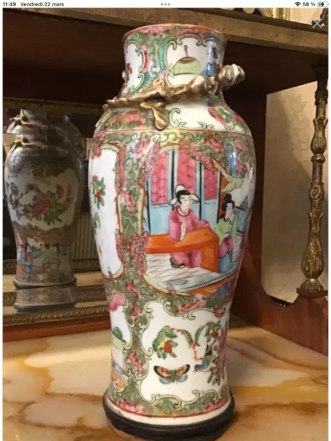 Très beau vase porcelaine de Canton XIXème restauré.