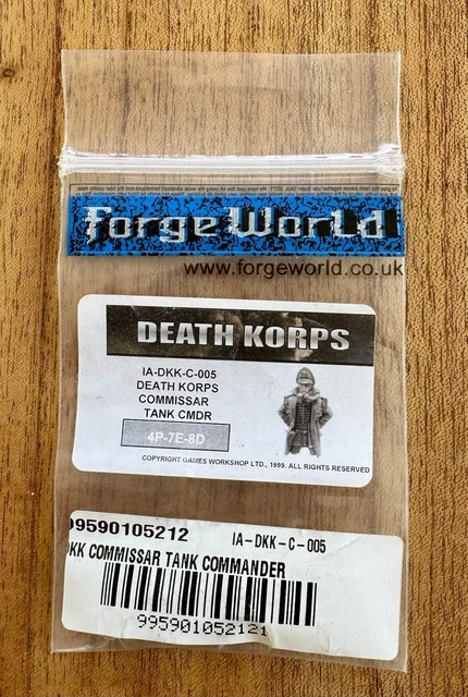 Figurine Warhammer 40k Forge World – Death Korps Of Krieg Commissar 2