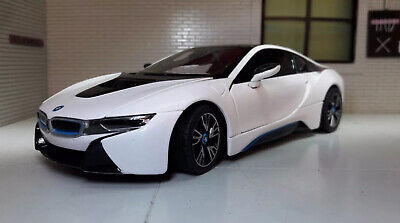 1:24 BMW i8 Hybride Prise Blanc Rastar Miniature Détaillé 56500 Maquette Auto