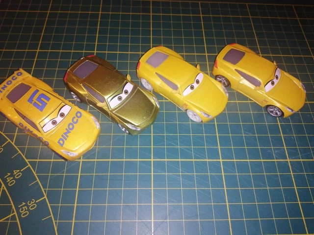 lot de  voitures cars disney pixar metal  d occasion