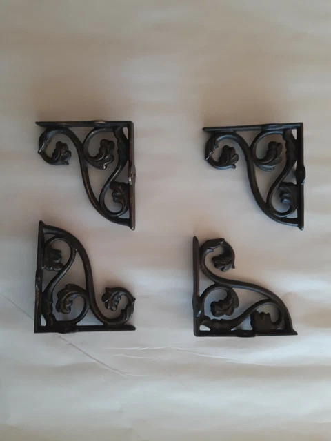Lace Cast Iron Shelf Brackets Lot of Four