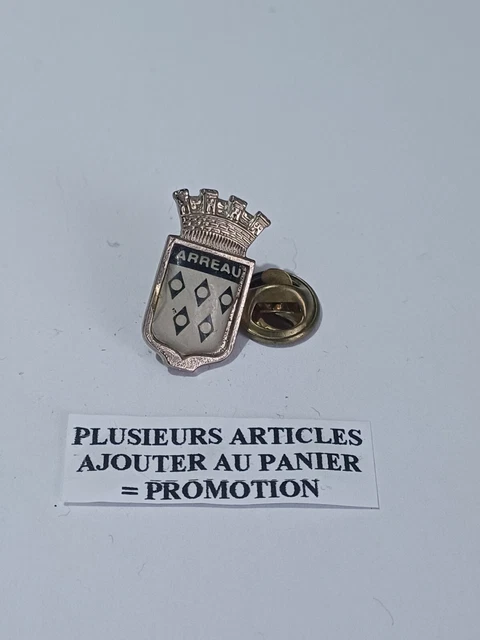 BG9733 - INSIGNE BADGE BLASON FRANKFURT AM MAIN