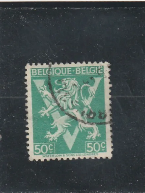L5594 BELGIQUE timbre Y&T N° 678 de 1945 " Libération  " Oblitéré