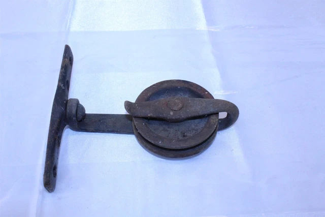 Vintage Barn Door Pulley Cast Iron 2 3/4" diameter Farmhouse Rustic