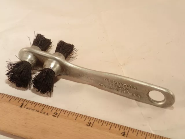 Vintage Collectible DR. MEEKER'S Dental Plate Brush. Pat. Pending