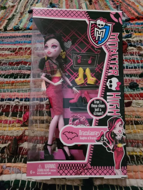 NIB Monster High Doll Haunt The Casbah Draculaura 13 Wishes Damaged Box New