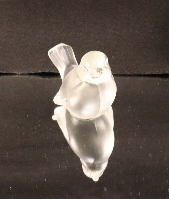 VINTAGE FENTON ART Clear Glass Bird Frosted Satin Signed Well Marked
