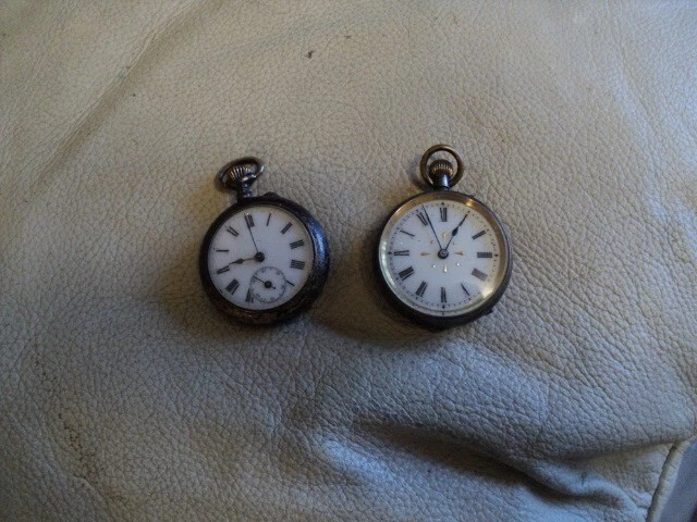 Acier garanti deals pocket watch