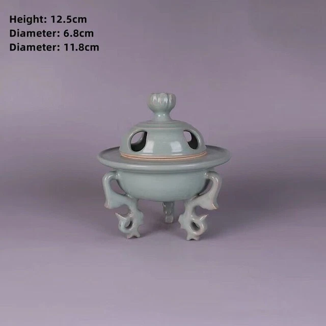 Exquisite Chinese Song Ru Kiln Celestial Green Glaze Three legged Incense Stove