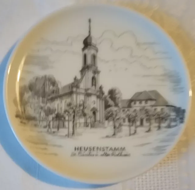 Heusenstam Kirche St. Cäcilia und Ates Rathaus, Klein Teller Porzellan ca: 10 Uh