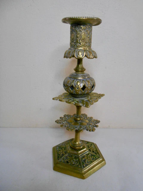 Bougeoir Ancien En Bronze – Poisson – France 19ème Siècle – Pièce De Collection